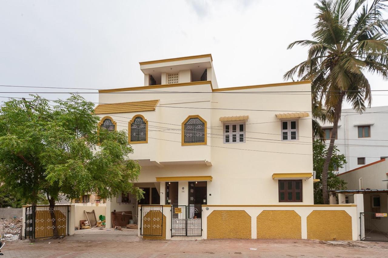 מלון מדוראי Oyo Eden Residency מראה חיצוני תמונה
